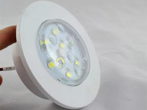 Luminária LED de embutir para armário e bancada SC-A131